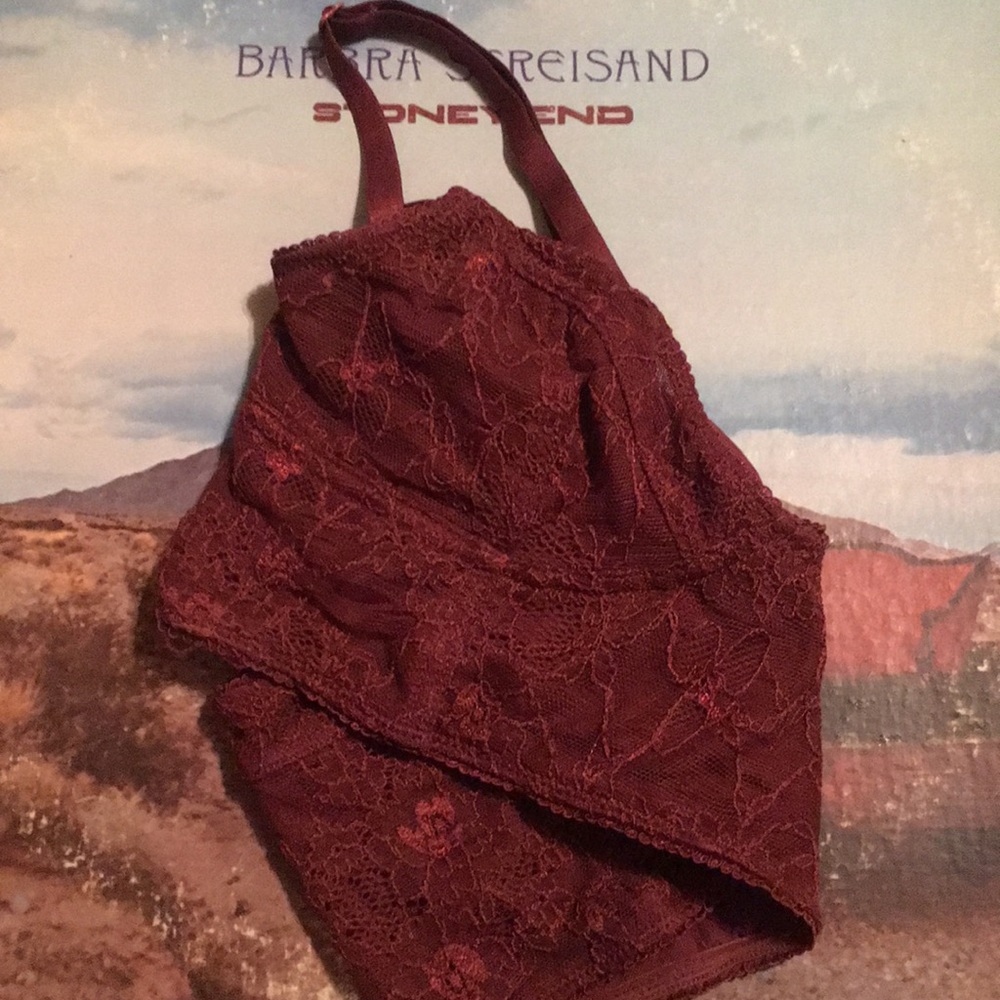 LACE BRALETTE • S/M